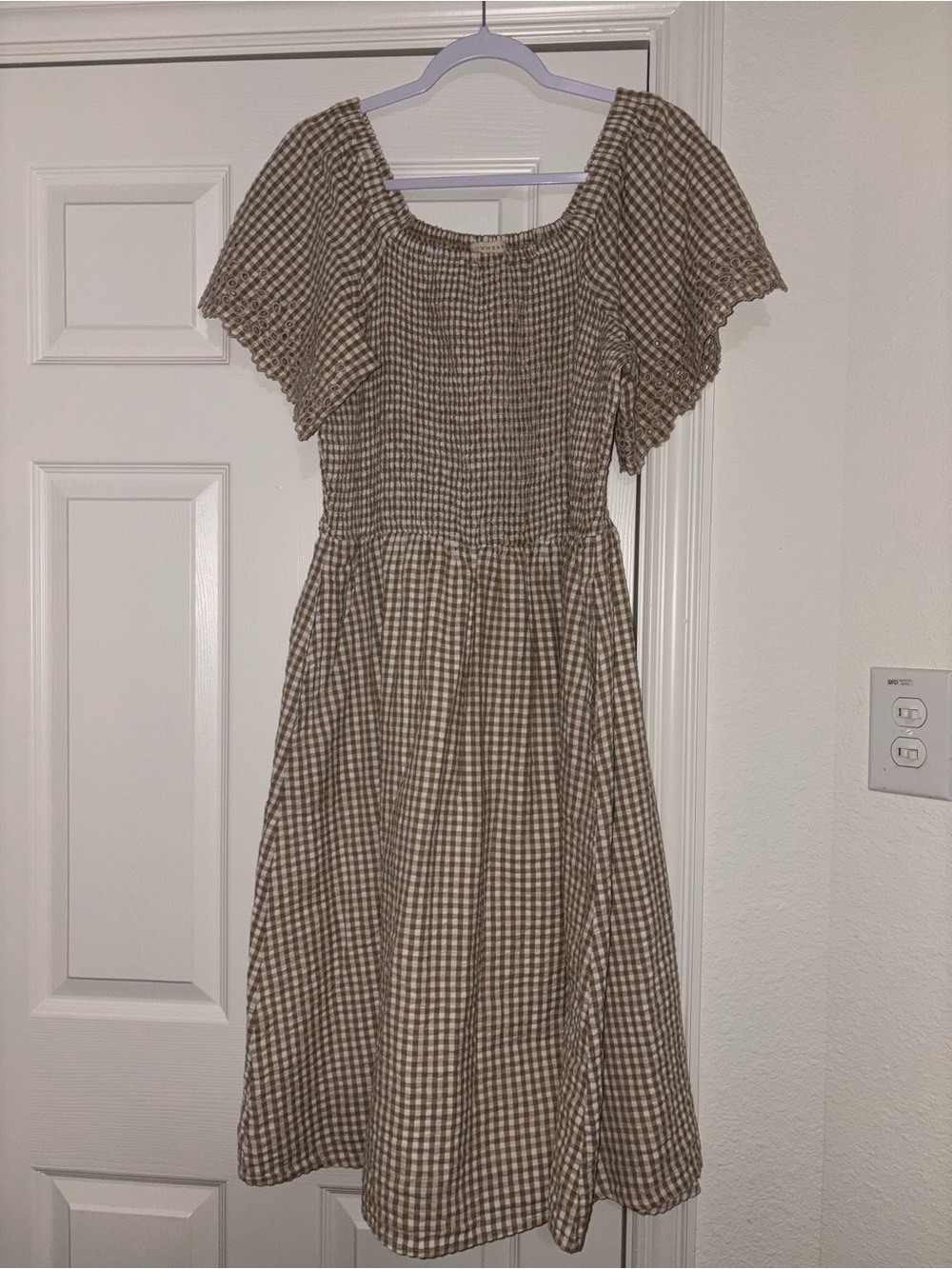Down east Brown Gingham Plaid Eyelet Sleeve Dress